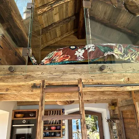 Private Luxury & Silence Retreat With Spectacular View Over The Maggiore Panzió 4*