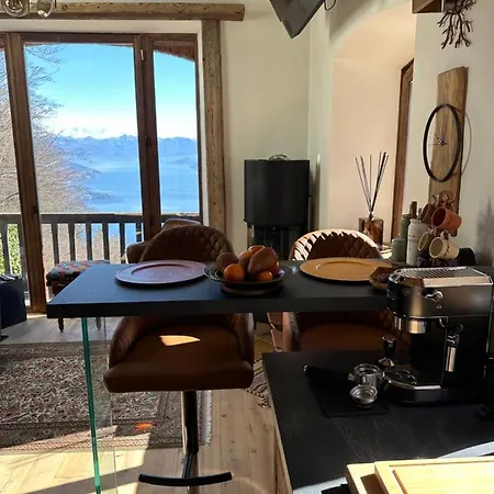Private Luxury & Silence Retreat With Spectacular View Over The Maggiore Bed & Breakfast *