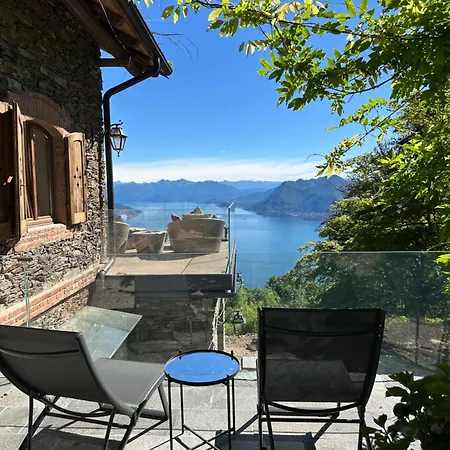 Private Luxury & Silence Retreat With Spectacular View Over The Maggiore Panzió Stresa