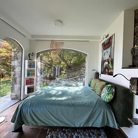 Panzió Private Luxury & Silence Retreat With Spectacular View Over The Maggiore Stresa
