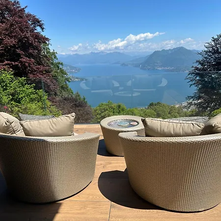 Private Luxury & Silence Retreat With Spectacular View Over The Maggiore Panzió