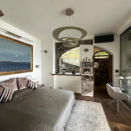 Bed & Breakfast Private Luxury & Silence Retreat With Spectacular View Over The Maggiore 4*