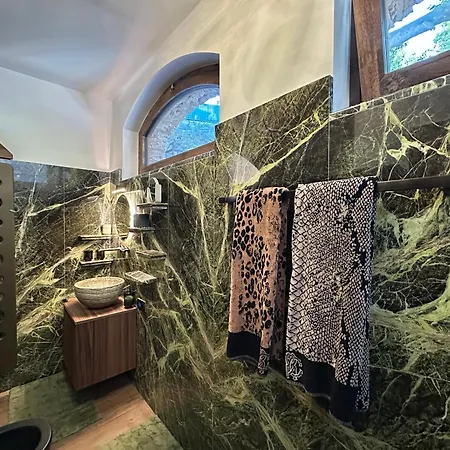 Private Luxury & Silence Retreat With Spectacular View Over The Maggiore ستريزا
