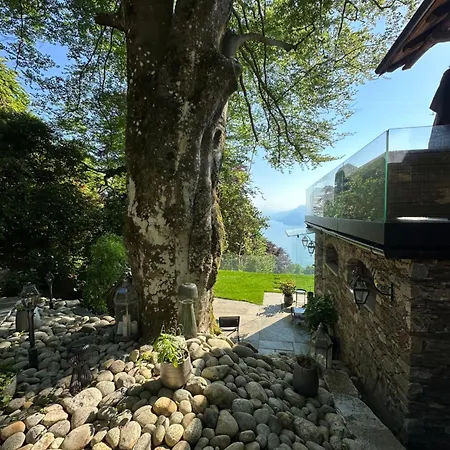 Bed & Breakfast Private Luxury & Silence Retreat With Spectacular View Over The Maggiore 4*