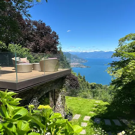 Bed & Breakfast Private Luxury & Silence Retreat With Spectacular View Over The Maggiore
