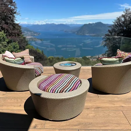 Bed & Breakfast Private Luxury & Silence Retreat With Spectacular View Over The Maggiore 4*
