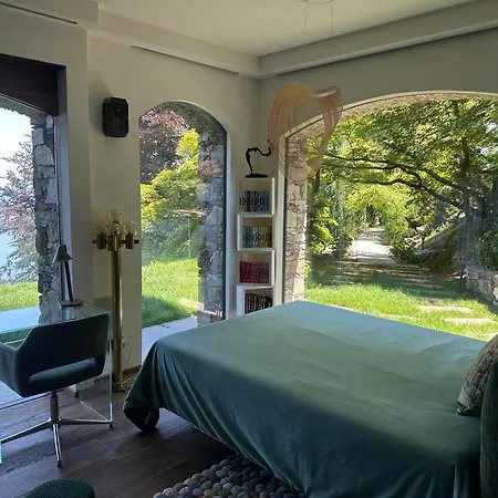 Bed & Breakfast Private Luxury & Silence Retreat With Spectacular View Over The Maggiore