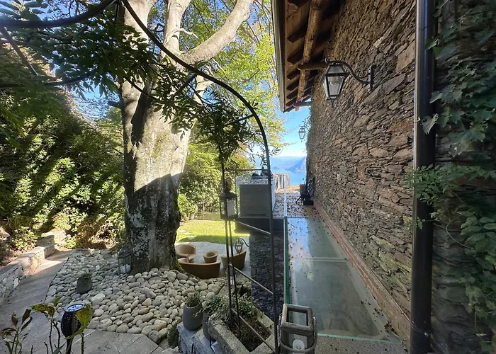 Private Luxury & Silence Retreat With Spectacular View Over The Maggiore 4*