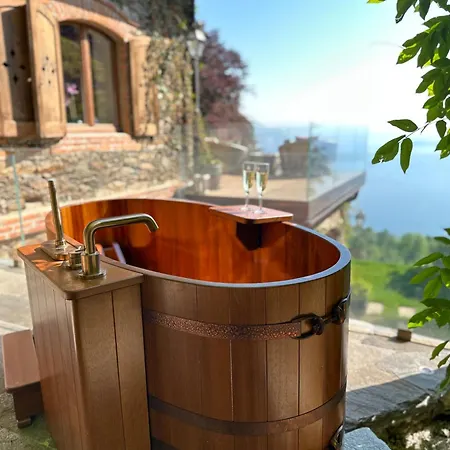 Private Luxury & Silence Retreat With Spectacular View Over The Maggiore Panzió