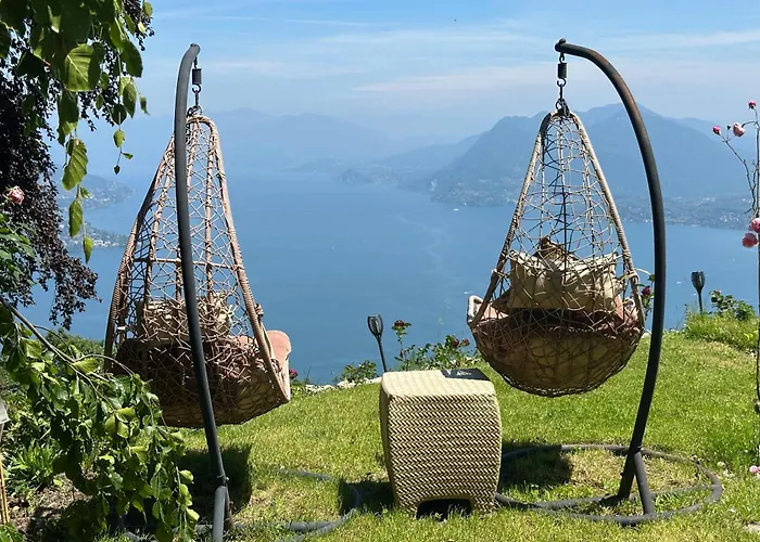 Private Luxury & Silence Retreat With Spectacular View Over The Maggiore 住宿加早餐酒店 4*