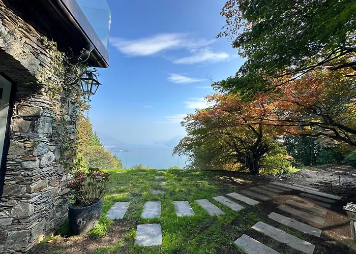 住宿加早餐酒店 Private Luxury & Silence Retreat With Spectacular View Over The Maggiore 4*